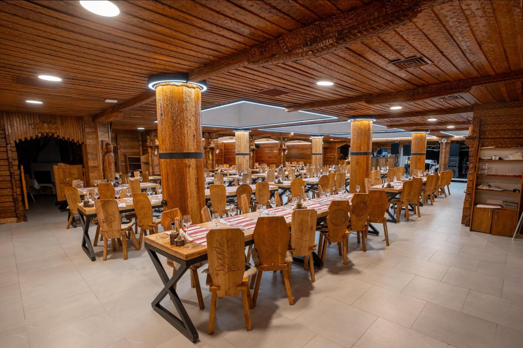 Complex Turistic Casa Romaneasca คาลิมาเนช ภายนอก รูปภาพ