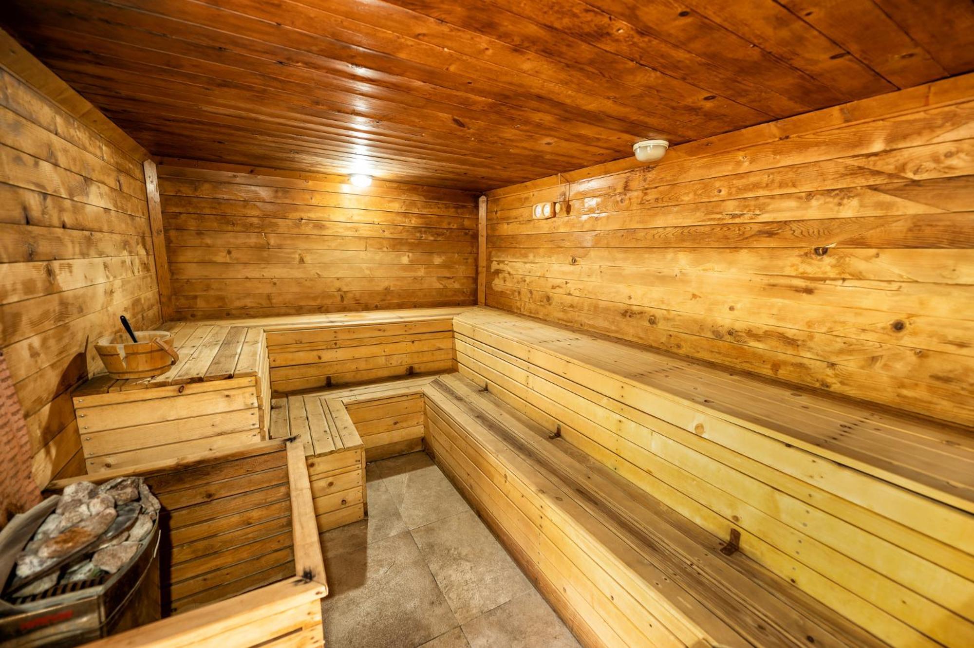 Complex Turistic Casa Romaneasca คาลิมาเนช ภายนอก รูปภาพ